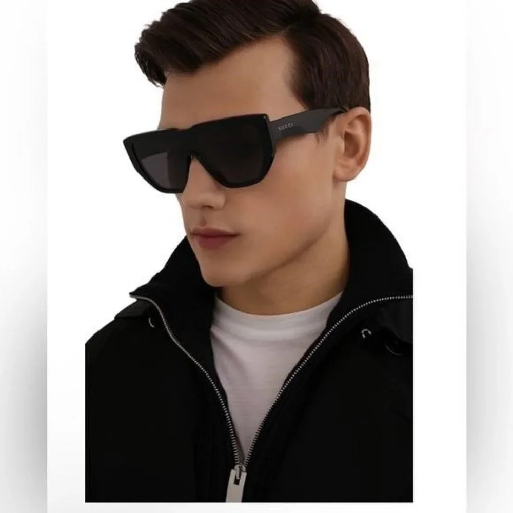 New Authentic- GUCCI Grey Shield Unisex Sunglasses\nGG0997S 002